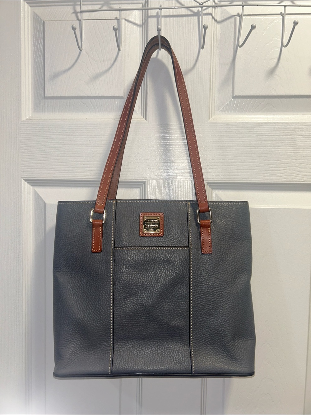 Dooney & Bourke Pebble Lexington Charcoal Tote. Comes w/ dust bag. Vintage. EUC